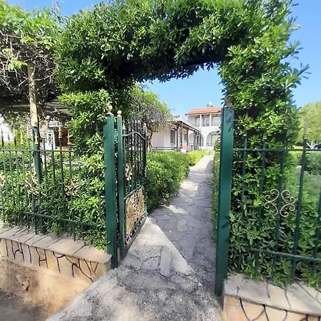 Artemis & Appartement Sidárion